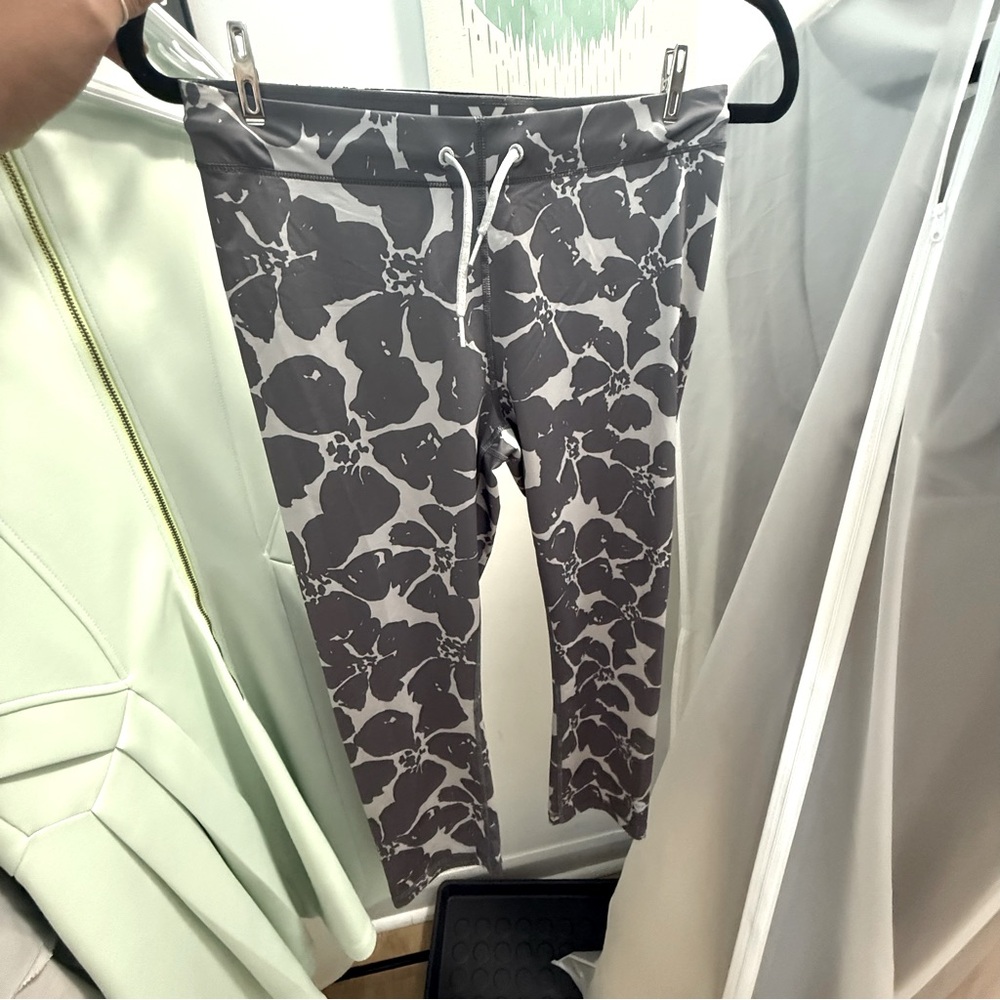 Roxy Charcoal Floral Swim Capri Shorts